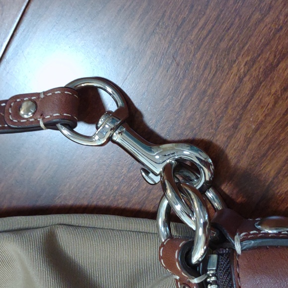 Coach #F13764 Shoulder Bag Leather - Picture 10 of 16